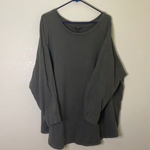 Olive Green Torrid Long Sleeve Pullover Sweater. Smoke free.